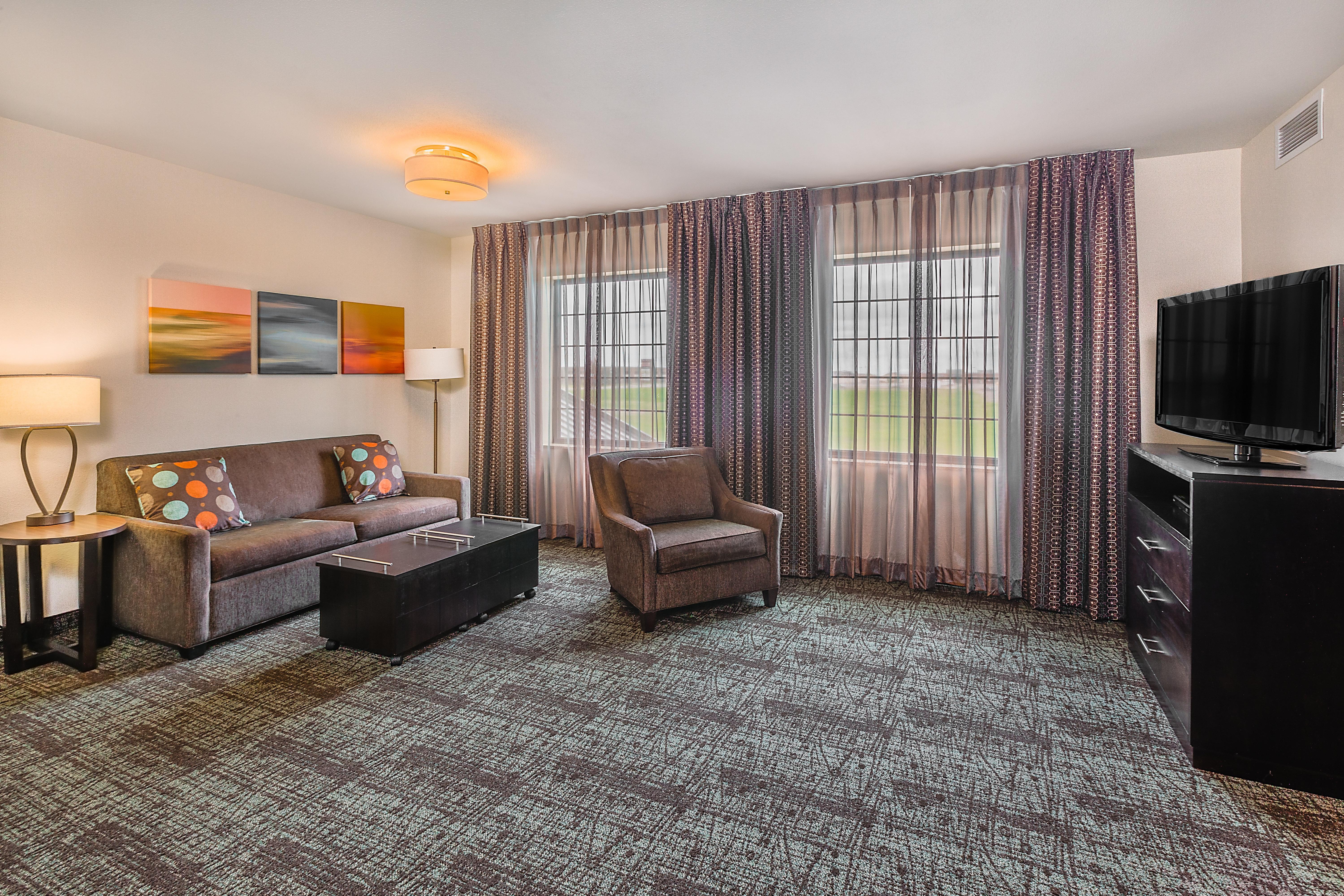 Staybridge Suites Bismarck By Ihg Экстерьер фото